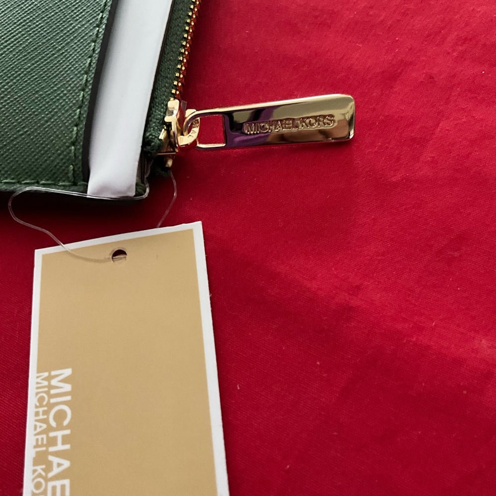 NWT Michael Kors Jet Set Card Case - Picture 12 of 16